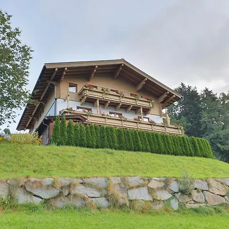 Frühstückspension Schlossberg 3*