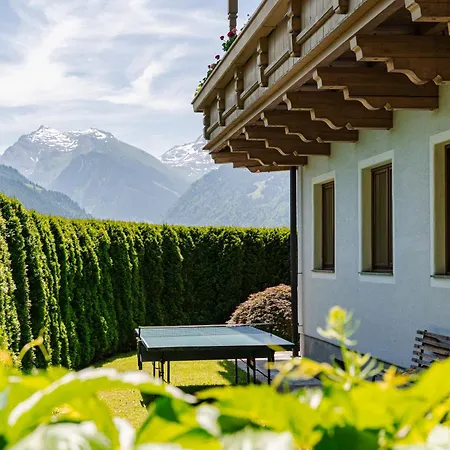 Schlossberg Bed & Breakfast