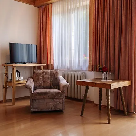 Schlossberg 3* 米特西尔