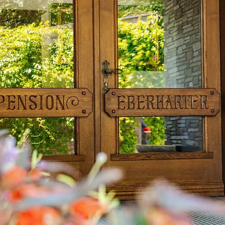 Schlossberg Bed & Breakfast