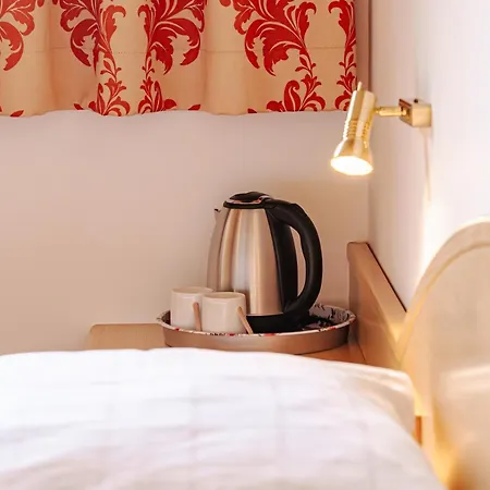 Schlossberg Bed & Breakfast 3*