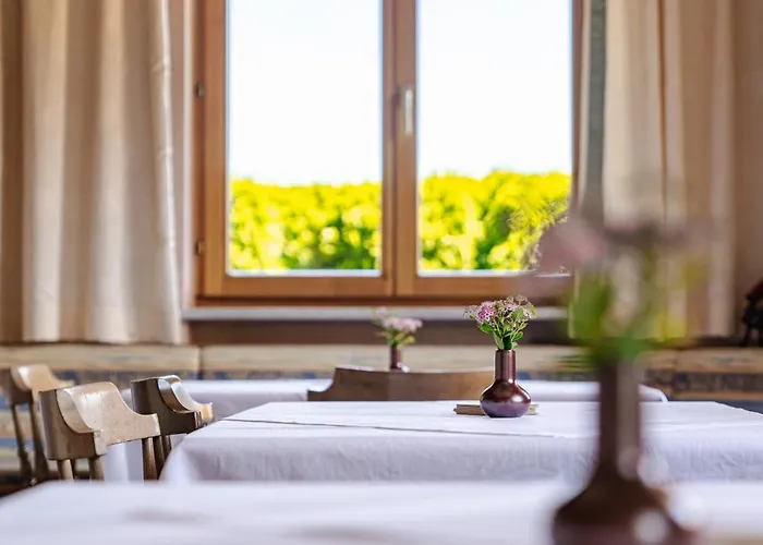 Schlossberg Bed & Breakfast