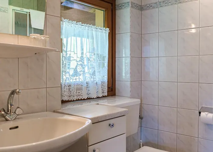 Schlossberg Bed & Breakfast 3*